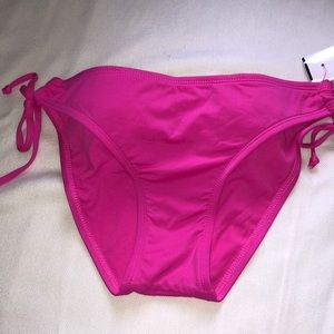 NWT •Mossimo Hot Pink Bottom